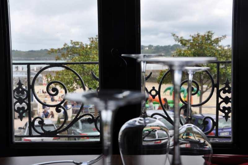 Hotel Du Port Locquirec Eksteriør bilde